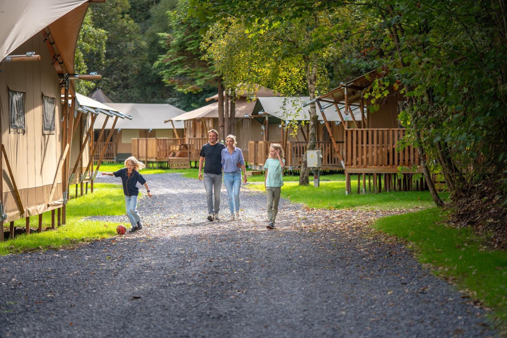 Hotel Landal Glamping Neufchâteau Zewnętrze zdjęcie